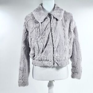 BB Dakota tan faux fur full zip crop bomber jacket S